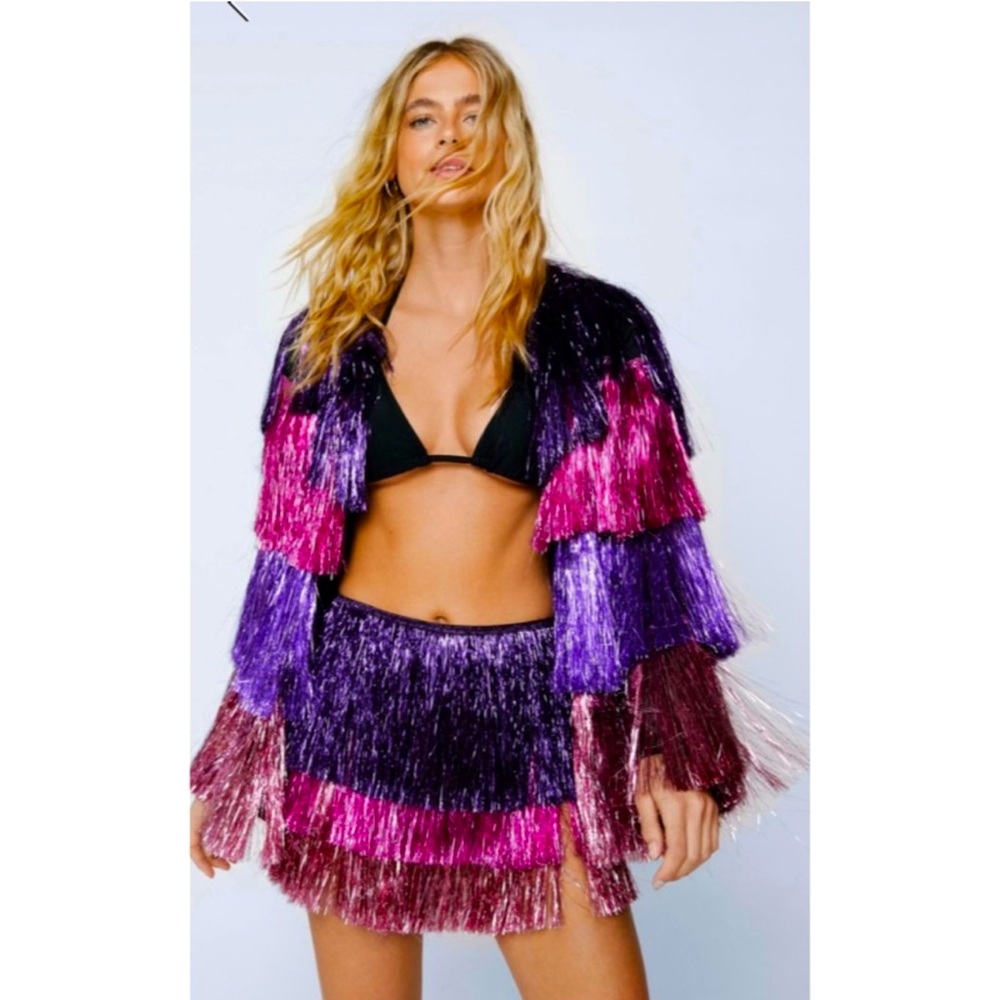Nasty Gal Set Metallic Fringe